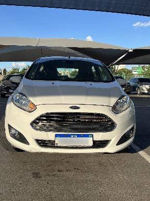 FORD FIESTA 1.6 TITANIUM HATCH 16V FLEX 4P POWERSHIFT FORD FIESTA 1.6 TITANIUM HATCH 16V FLEX 4P POWERSHIFT